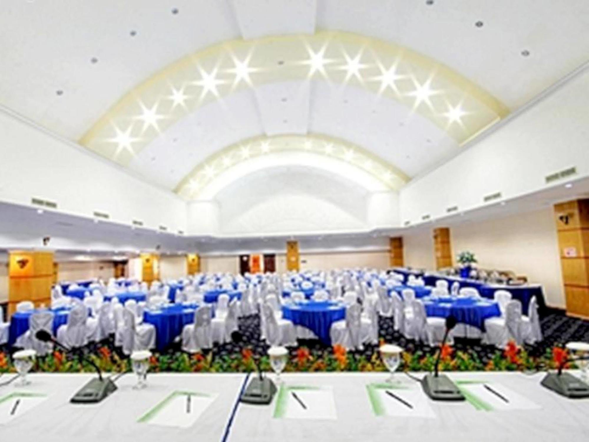 Madani - Syariah Hotel